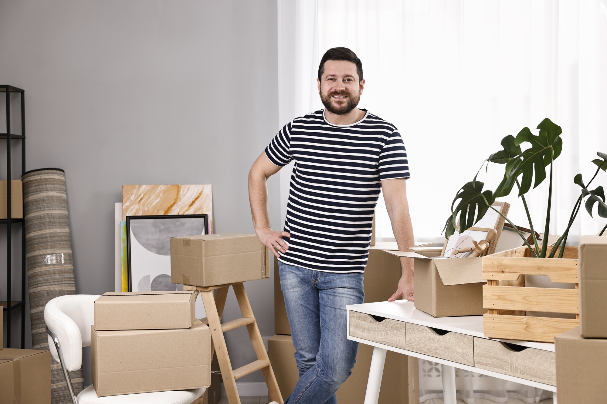 From Stocks to Sales: Hilversum Man Finds Freedom in Decluttering