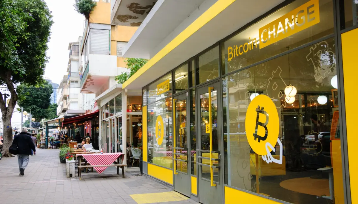 "Bitcoin s Scarcity Surge: How Long-Term Investors Shape the Market"