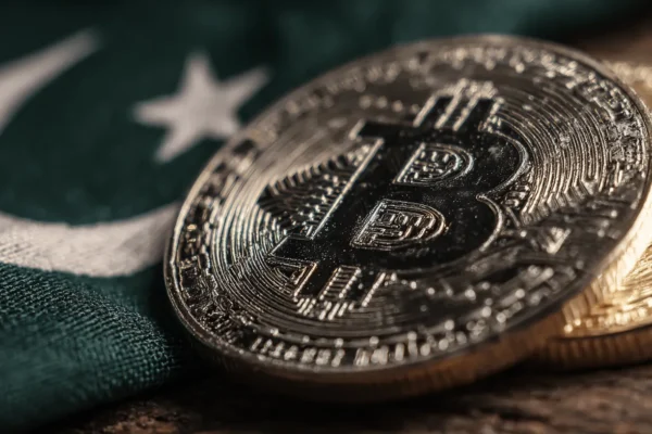 "Pakistan s Bitcoin Rise: From Economic Instability to Crypto Hub"
