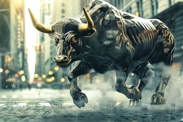 Crypto Insights: August Marks the Rise of Altcoin Season