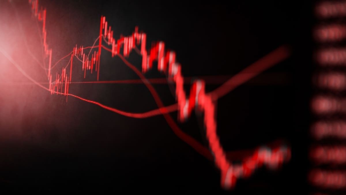 Bitcoin s Future: Bear Market Ahead or Just a Temporary Dip?