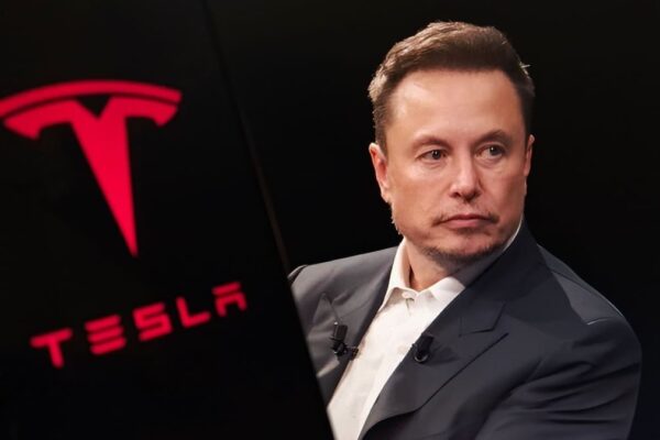 "Cathie Wood s Bold Move: Selling Tesla to Bet on Bitmine s Ethereum Surge"