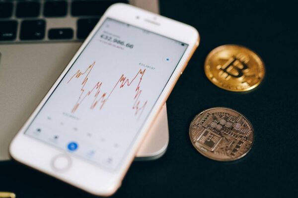 Navigating Crypto Futures: A Beginner s Guide to Safe Trading