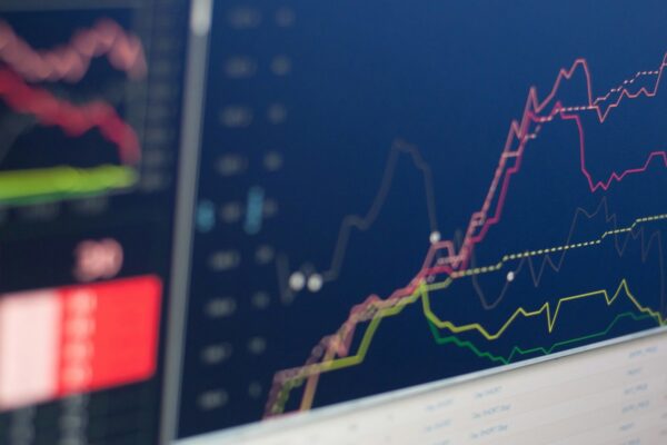 Noord-Hollanders Balancing Doubt and Optimism in Crypto Landscape